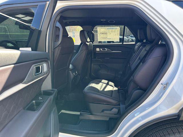 new 2025 Ford Explorer car, priced at $61,241