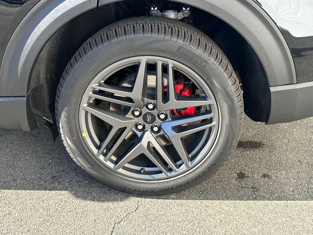 new 2025 Ford Explorer car, priced at $58,285