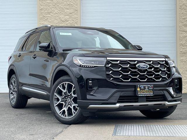 new 2025 Ford Explorer car, priced at $55,998