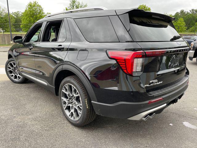 new 2025 Ford Explorer car, priced at $55,998