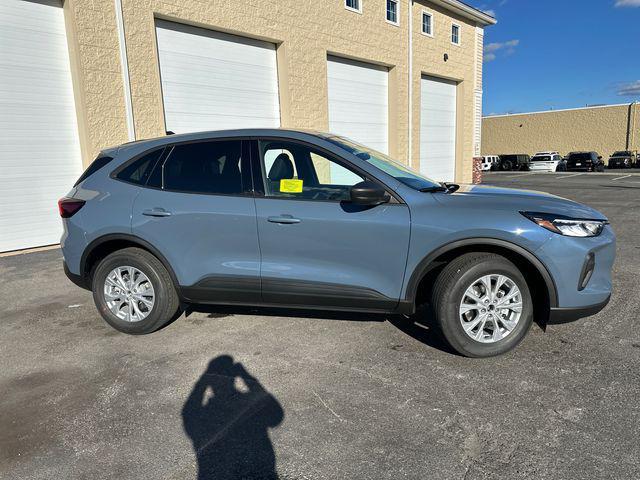 new 2025 Ford Escape car, priced at $30,424