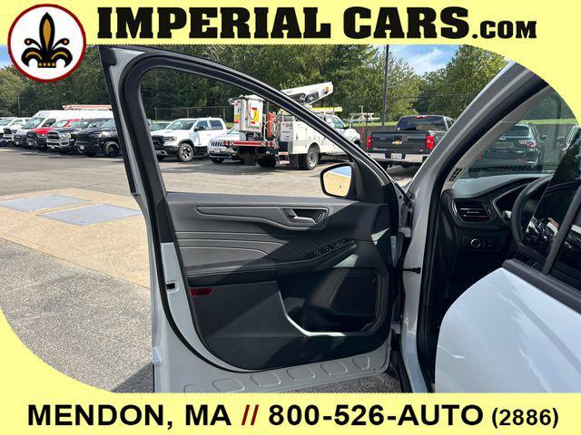 new 2025 Ford Escape car, priced at $28,173