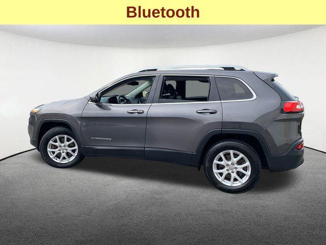 used 2017 Jeep Cherokee car, priced at $14,747