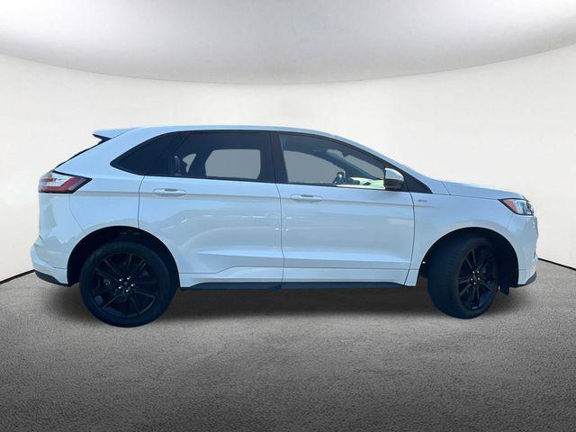 used 2022 Ford Edge car, priced at $28,977