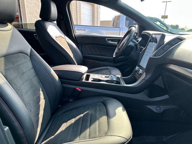 used 2022 Ford Edge car, priced at $28,977