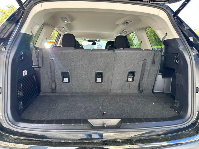 used 2024 Subaru Ascent car, priced at $36,977