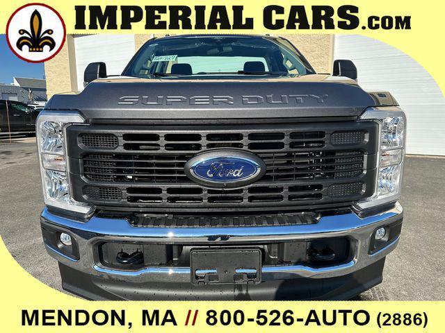 new 2024 Ford F-350 car, priced at $60,429