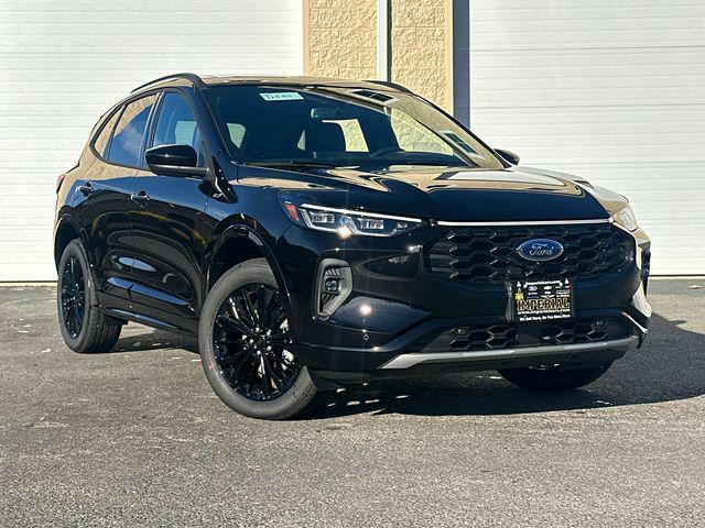 new 2025 Ford Escape car, priced at $40,066