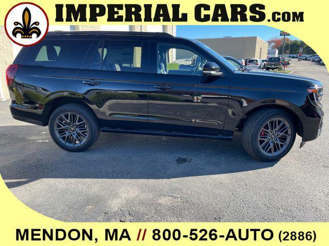 new 2025 Ford Expedition car, priced at $81,961