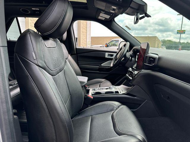 used 2022 Ford Explorer car, priced at $40,977