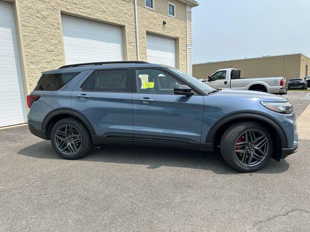 new 2025 Ford Explorer car, priced at $59,131