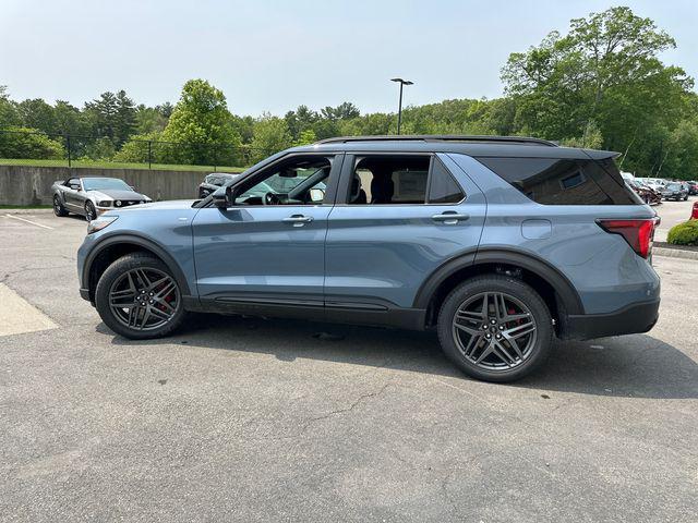 new 2025 Ford Explorer car, priced at $55,469