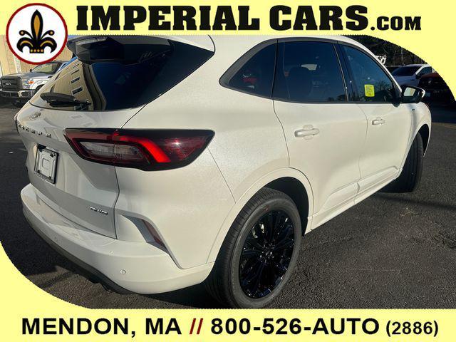new 2025 Ford Escape car, priced at $39,028