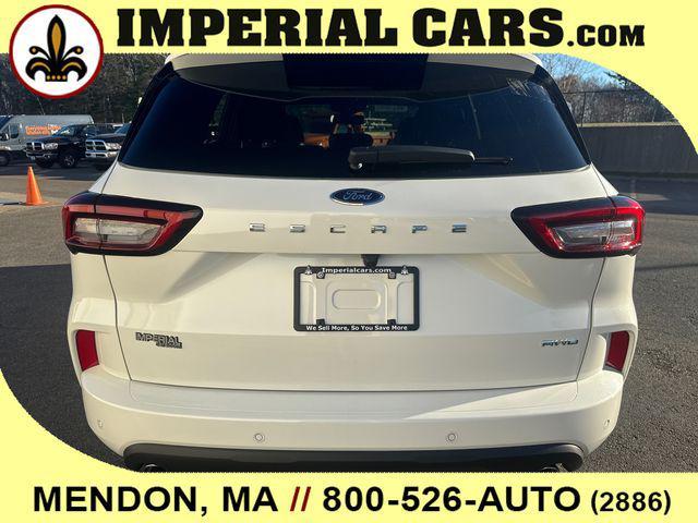 new 2025 Ford Escape car, priced at $39,028