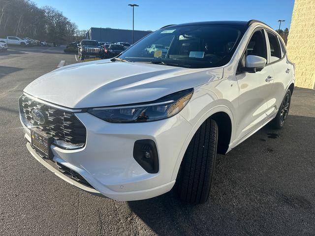 new 2025 Ford Escape car, priced at $41,021