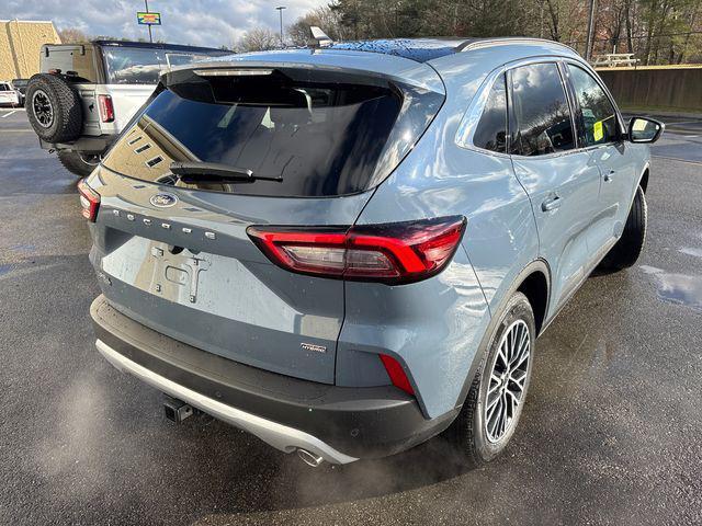 new 2025 Ford Escape car, priced at $43,778