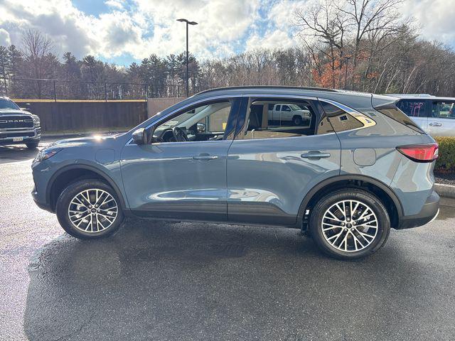 new 2025 Ford Escape car, priced at $43,778