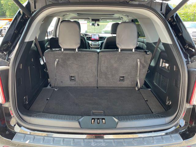 used 2022 Ford Explorer car, priced at $31,328