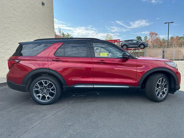 new 2025 Ford Explorer car, priced at $60,972