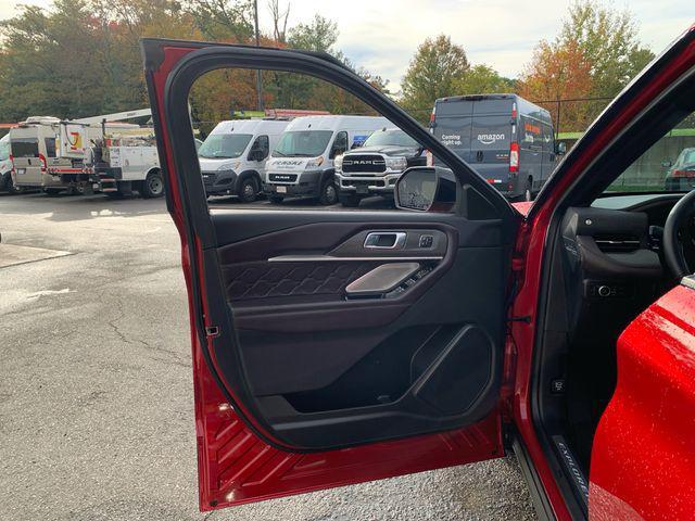 used 2025 Ford Explorer car, priced at $51,647