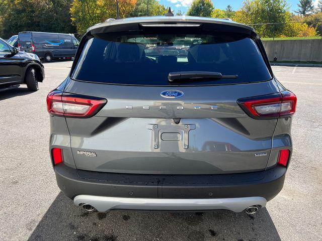 new 2025 Ford Escape car, priced at $44,333