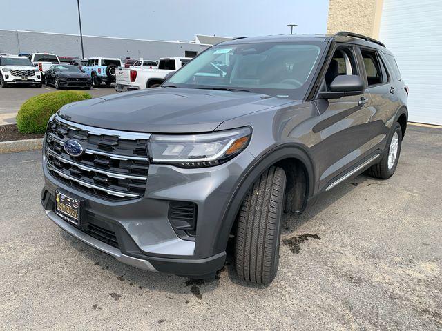 new 2025 Ford Explorer car, priced at $39,879