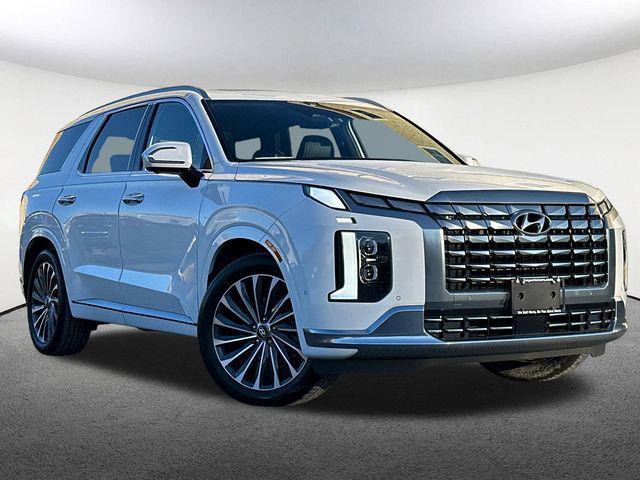 used 2023 Hyundai Palisade car, priced at $42,977