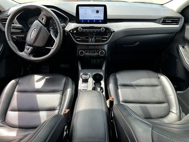 used 2022 Ford Escape car, priced at $25,647