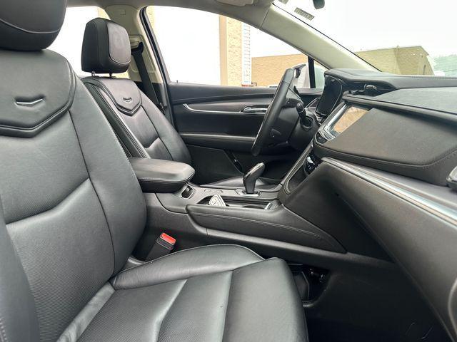 used 2017 Cadillac XT5 car, priced at $15,977