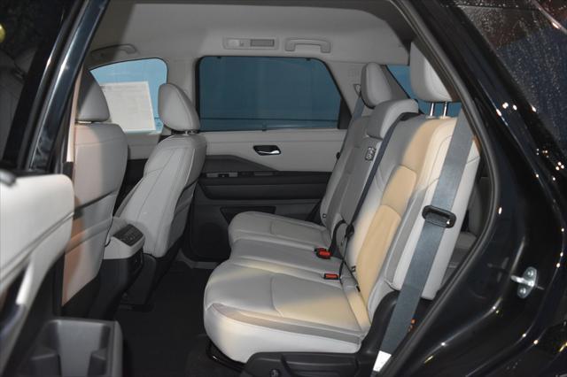 new 2024 Nissan Pathfinder car, priced at $44,685