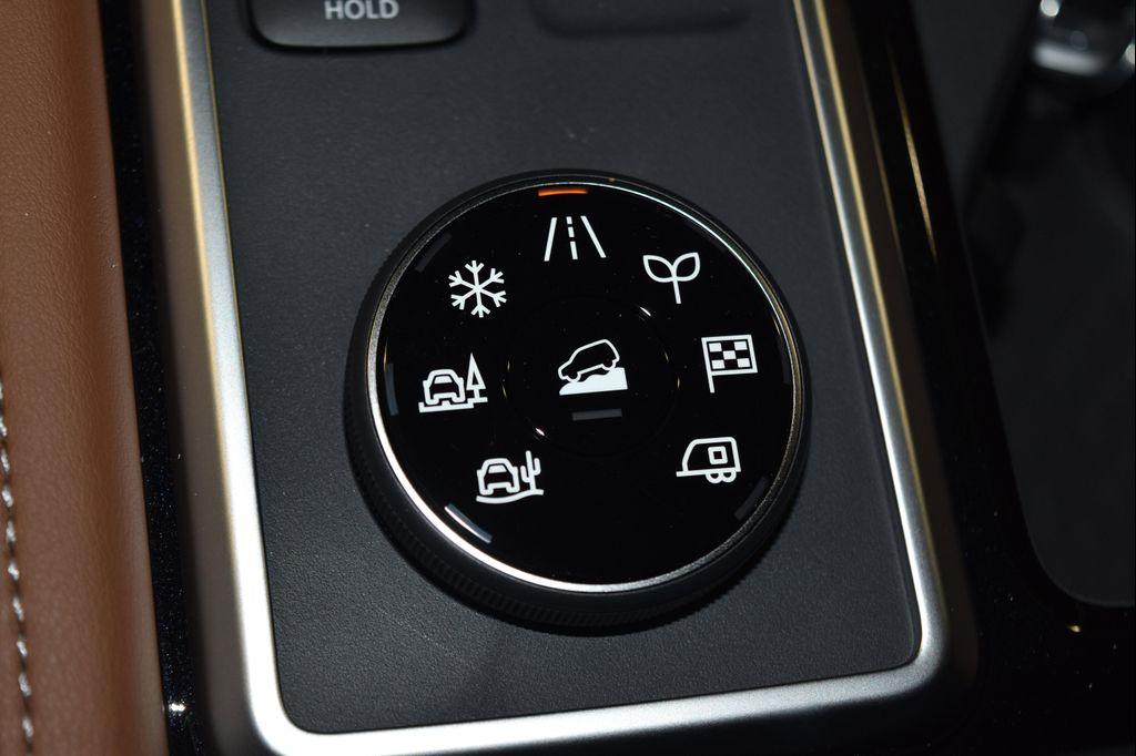 new 2025 Nissan Pathfinder car, priced at $45,494