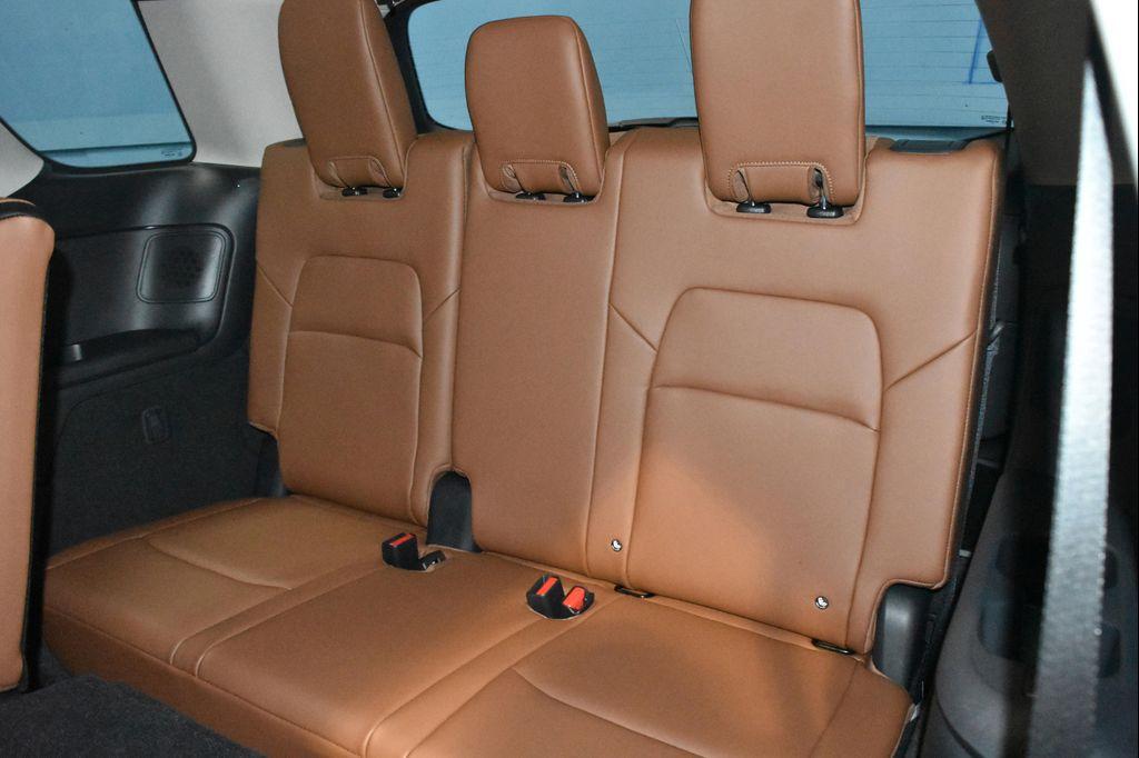 new 2025 Nissan Pathfinder car, priced at $45,494