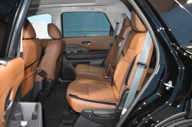 new 2025 Nissan Pathfinder car, priced at $51,716