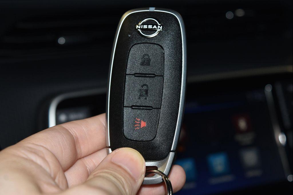 new 2025 Nissan Kicks car, priced at $23,149