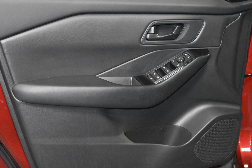 used 2025 Nissan Rogue car, priced at $27,990