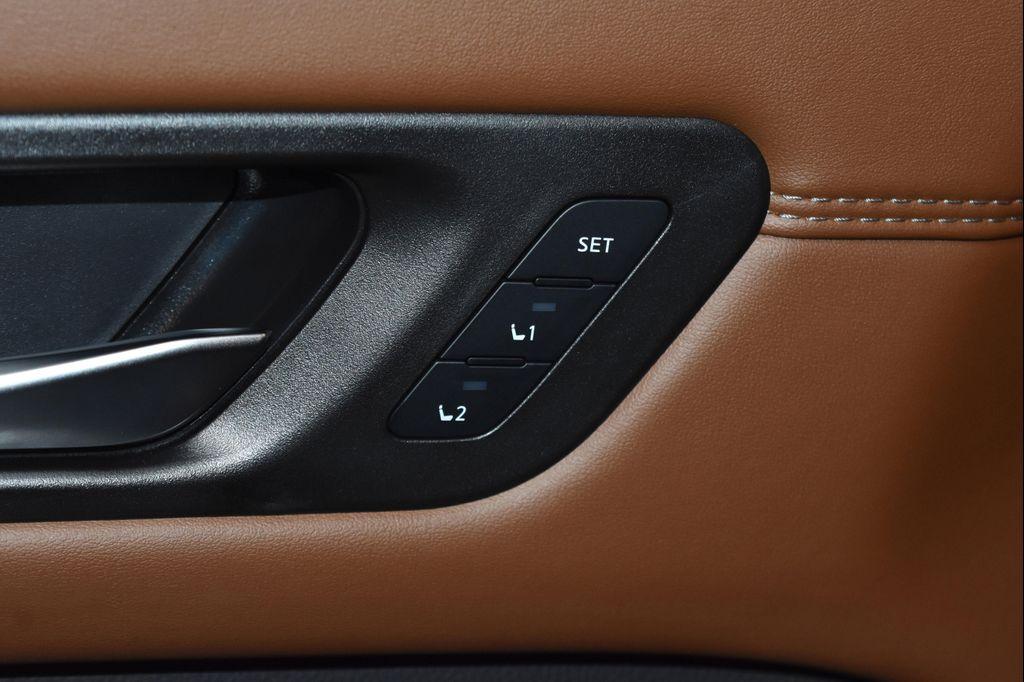 new 2025 Nissan Pathfinder car, priced at $45,819