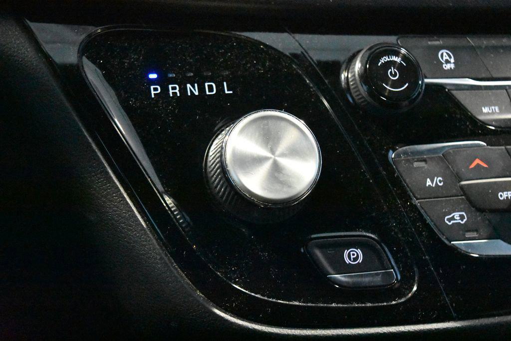 used 2020 Chrysler Pacifica car, priced at $15,990