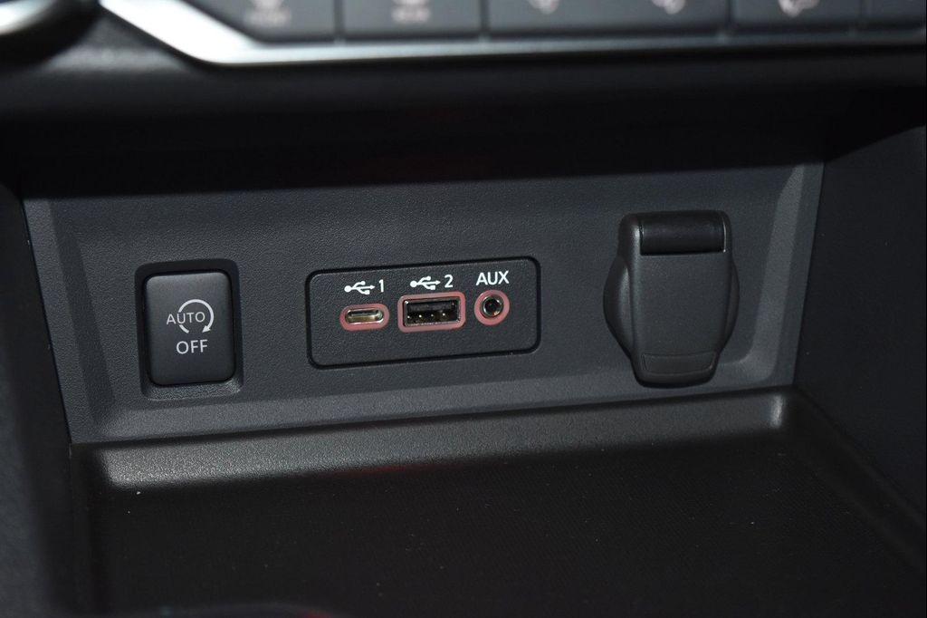 new 2025 Nissan Sentra car, priced at $27,555