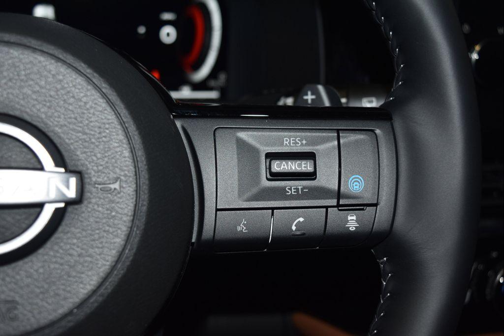 new 2025 Nissan Pathfinder car, priced at $45,810