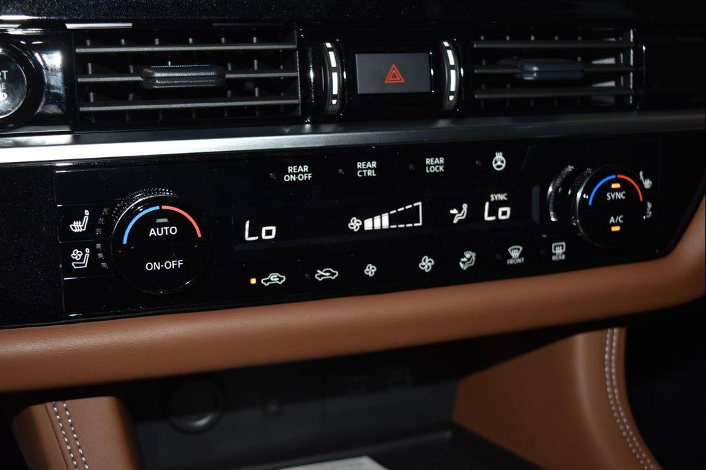 new 2025 Nissan Pathfinder car, priced at $45,810