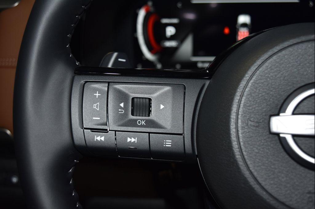 new 2025 Nissan Pathfinder car, priced at $45,810