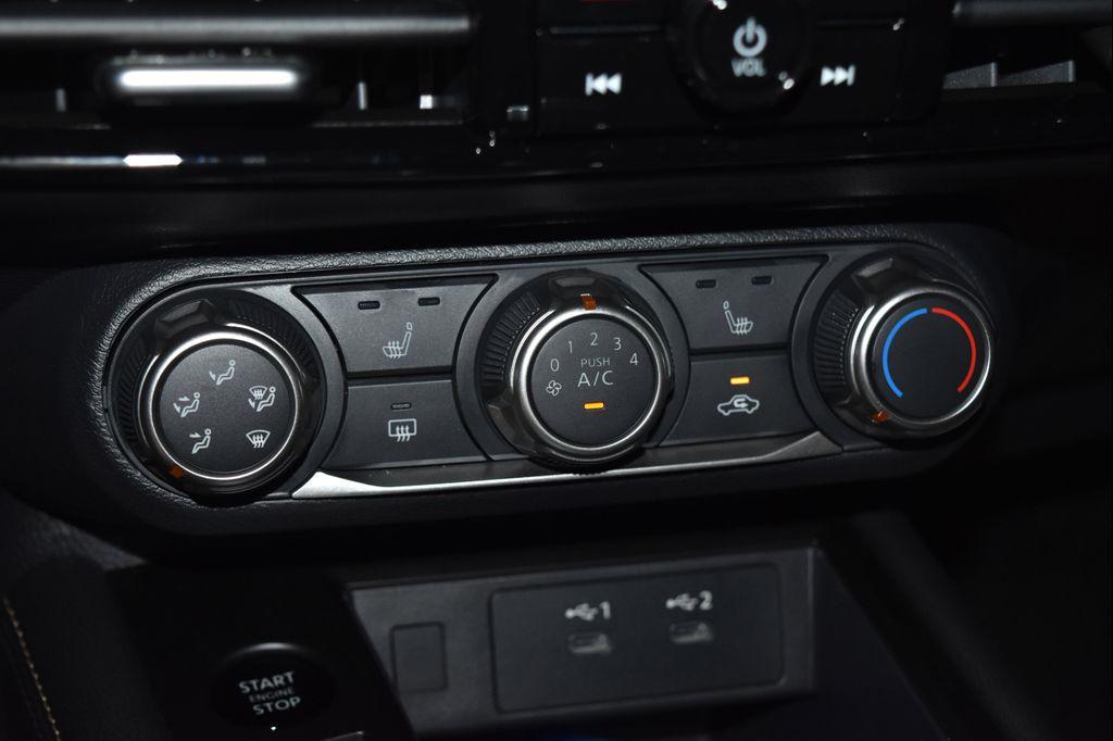 new 2025 Nissan Kicks car, priced at $26,438