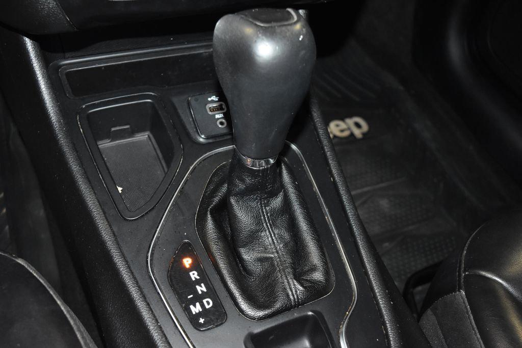 used 2019 Jeep Cherokee car, priced at $13,290