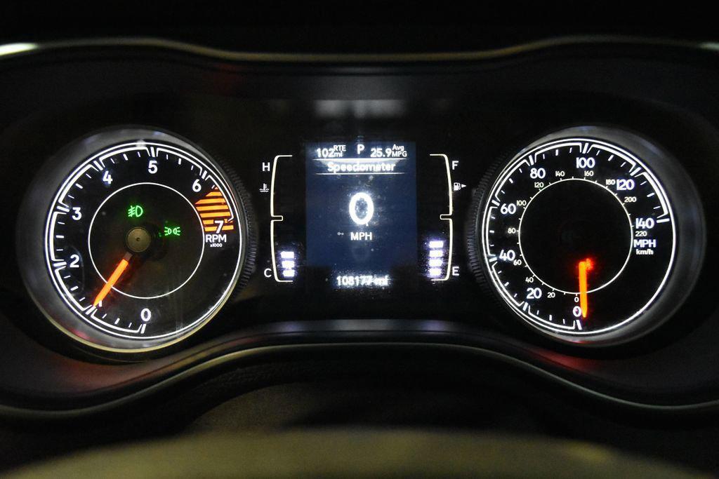 used 2019 Jeep Cherokee car, priced at $13,290