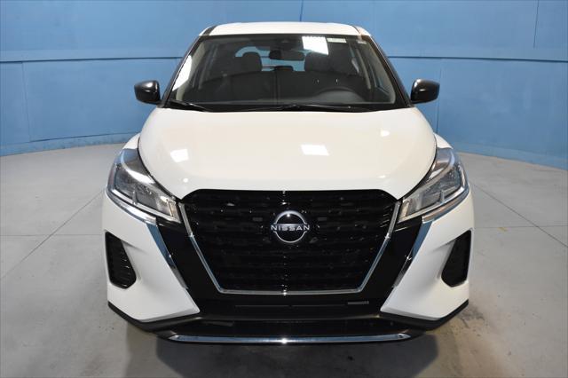 new 2025 Nissan Kicks car, priced at $23,149