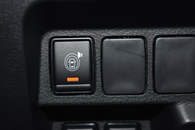 new 2025 Nissan Frontier car, priced at $40,863