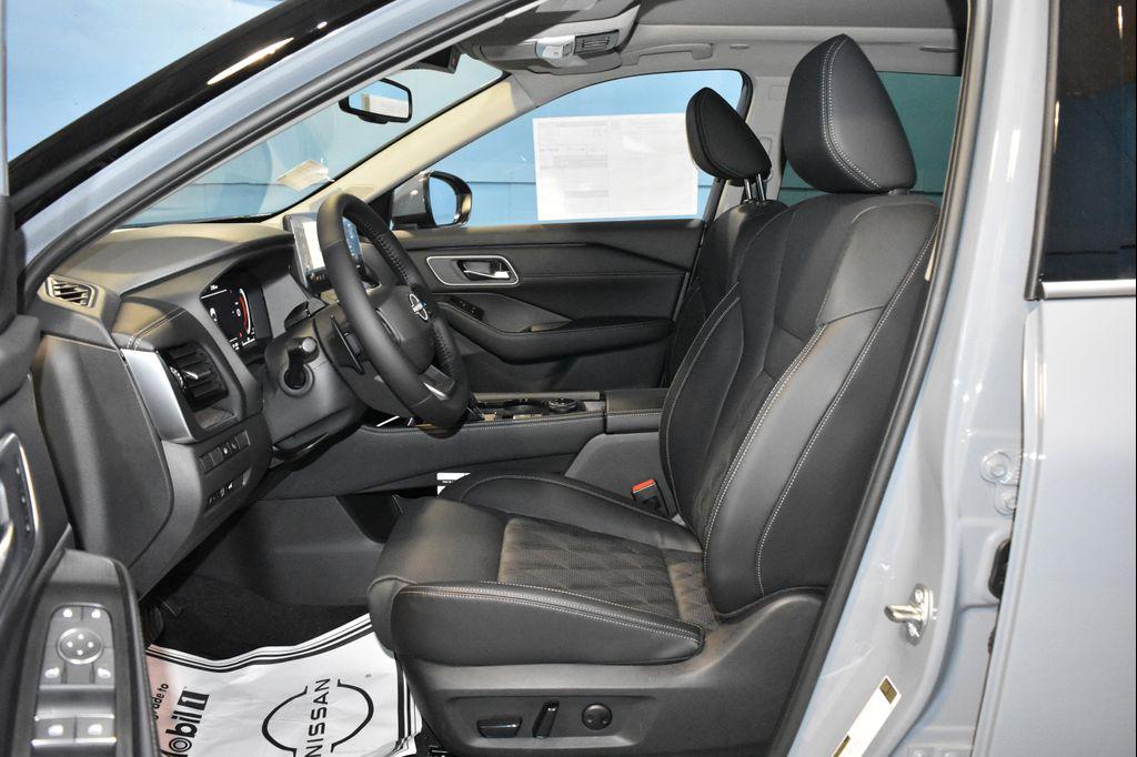 new 2025 Nissan Rogue car, priced at $43,479