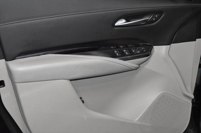used 2022 Cadillac XT4 car, priced at $28,990