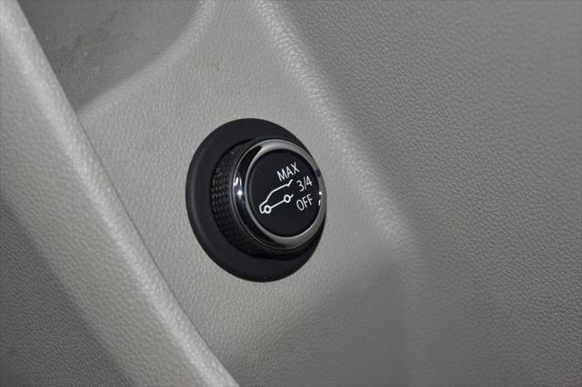 used 2022 Cadillac XT4 car, priced at $28,990
