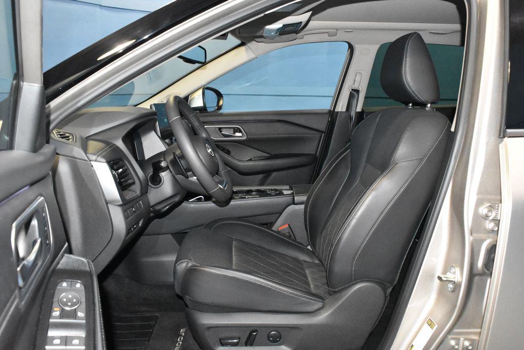 used 2024 Nissan Rogue car, priced at $34,990